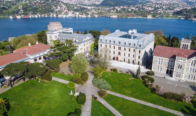 Boğaziçi Üniversitesi Öğretim Görevlisi alıyor
