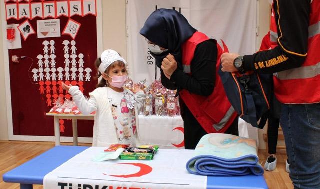 Çocuklarda Kızılaycılık bilinci oluşturdular