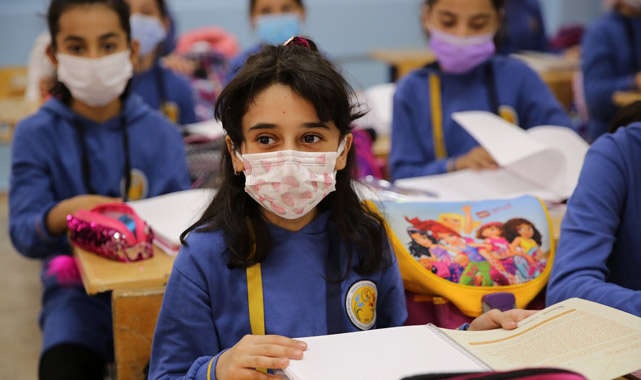 İşte okullarda Covid-19 vakalarında izlenecek yollar