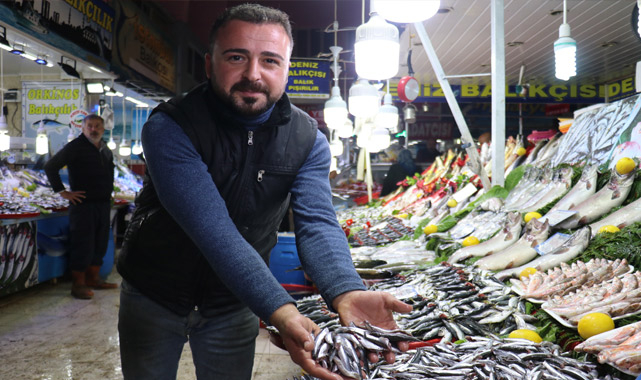 Malatya'da havaların soğumasıyla balıkçıların yüzü gülüyor