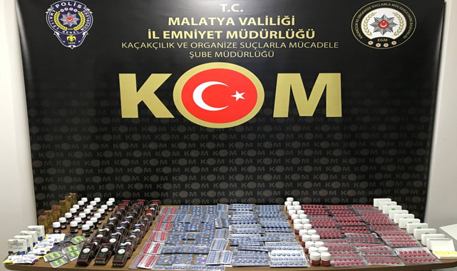 Malatya'da tırın zulasında kaçak ürünler çıktı