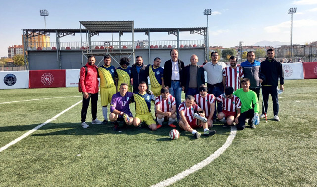 Sporcuların azmi göz dolduruyor