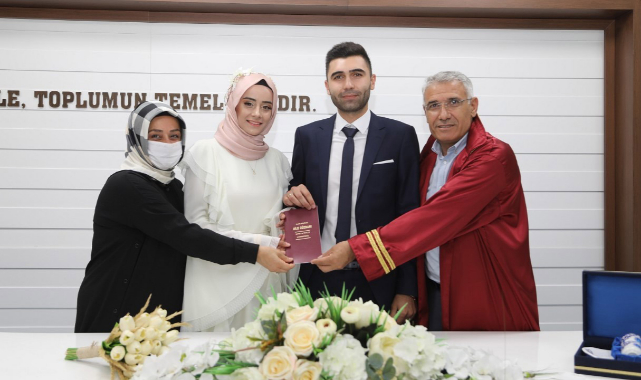 2021 yılında bin 58 çift "Hastalıkta ve Sağlıkta" dedi