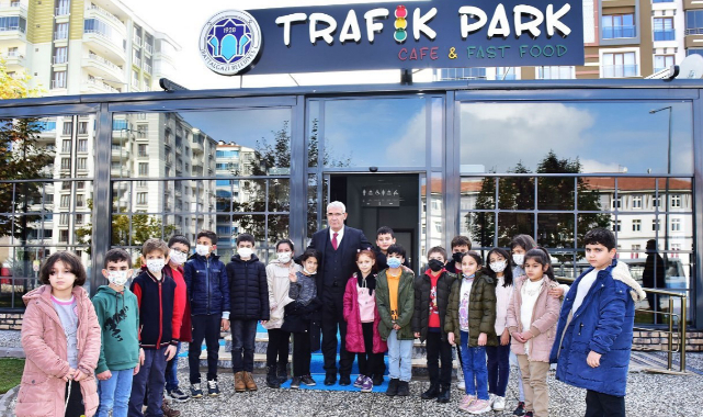 Başkan Güder, öğrencilerin taleplerini geri çevirmedi!