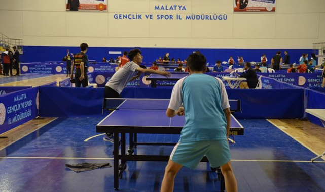 Çekişmeli müsabakalar start aldı