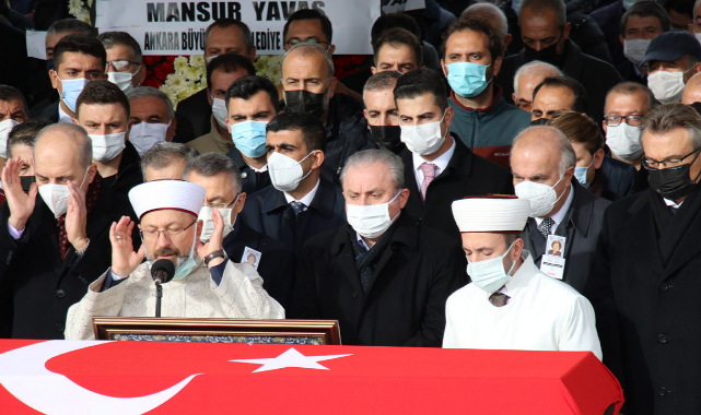 Eski Bakanlardan Güldal Akşit, son yolculuğa uğurlandı
