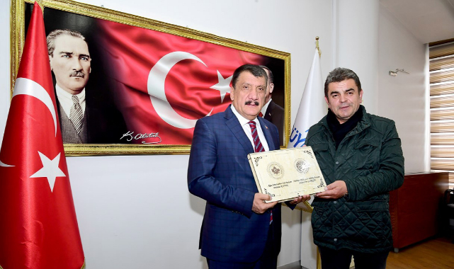Gürkan: "Tarihin en büyük yatırımları gerçekleşiyor"