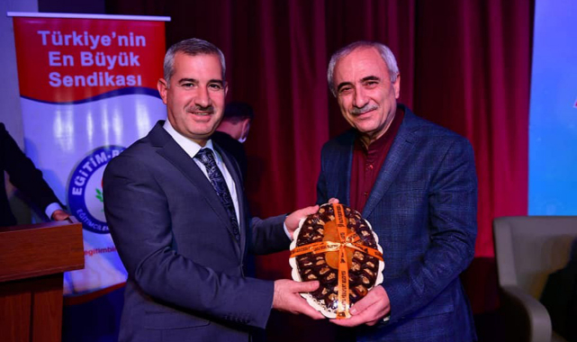 Sezai Karakoç anısına...