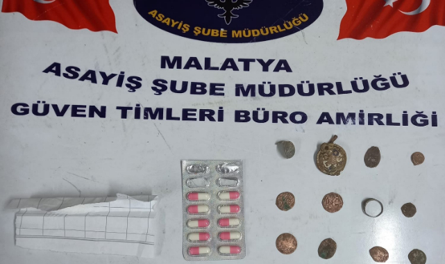 Tarihi eser kaçakçısı kıskıvrak!