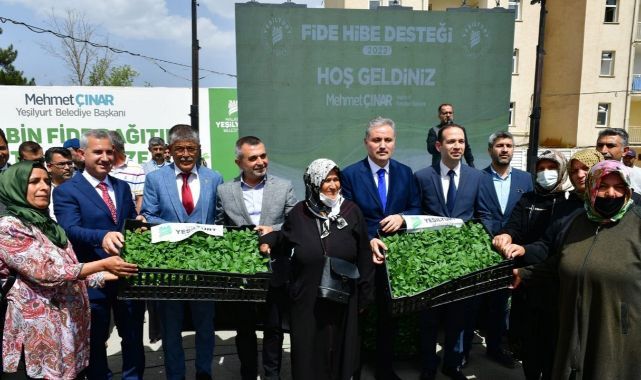 Çınar: "200 bin adet sebze fidesini çiftçilerimize dağıttık"