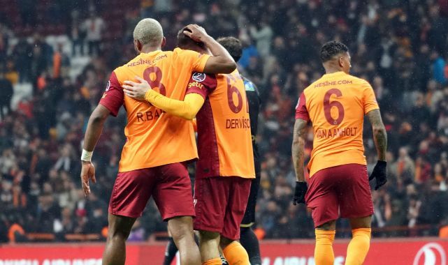 Galatasaray kazanma serisini 4’e çıkardı