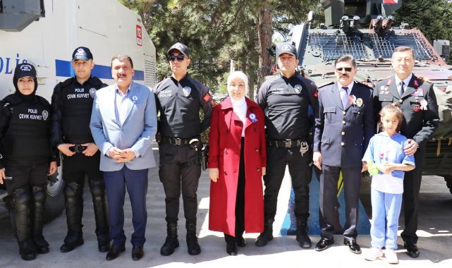 Gürkan: Bütün polislere sağlık esenlikler diliyoruz!