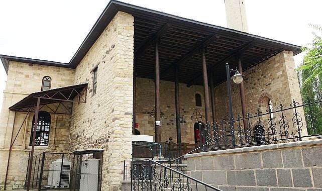 683 yıllık cami mimarisiyle beğeni topluyor!