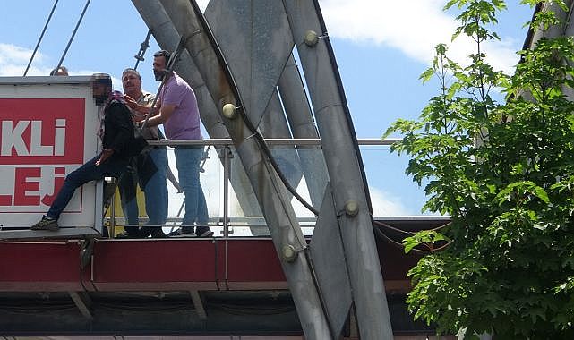 İntihar girişimi trafiği durdurdu!
