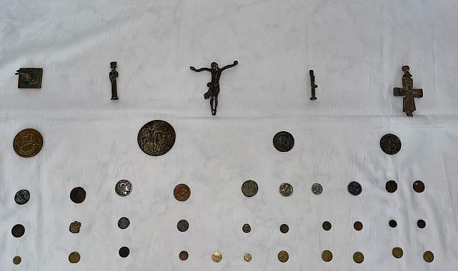 Tarihi sikkeler ele geçirildi!