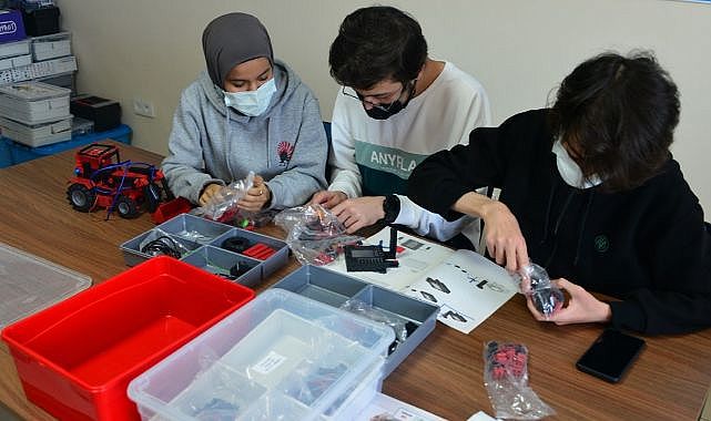 Çınar: Teknolojiyi üreten nesiller için çalışıyoruz!