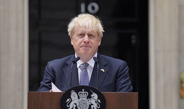İngiltere başbakanı Boris Johnson'ı skandallar bitirdi!