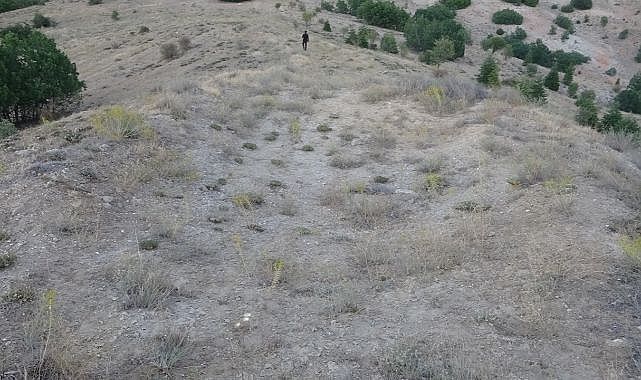 Binlerce yıllık höyük savaş alanına döndü