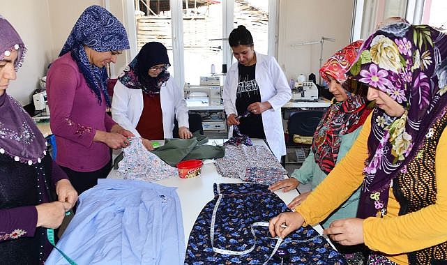 El emeği göz nuru eserler satışa sunuluyor