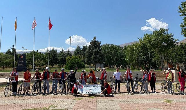 Gençler bisiklet turunda buluştu!