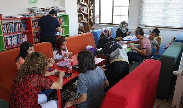 Meslek sahibi olup bütçeye katkı sağladılar