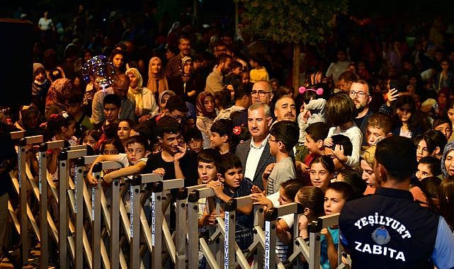 Yeşilyurt Çocuk Şenliğinde gönüllerince eğlendiler