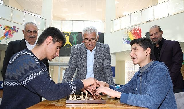 Dereceye giren sporcular ödüllendirildi 