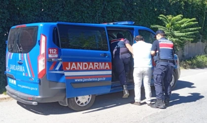 Firari terörist yakayı ele verdi!