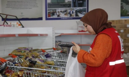 Malatya'da sosyal market açıldı
