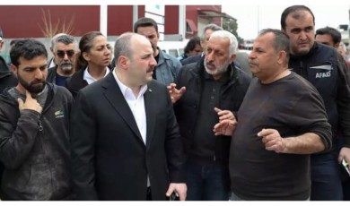 Bakan Varank duyurdu! Depremzede KOBİ'lere faizsiz kredi desteği sağlanacak