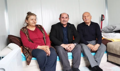 Depremzede şehit ailesine devletin şefkat eli