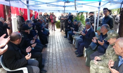 Malatya, şehitlerini unutmadı!.. Dualar, şehitler için!..