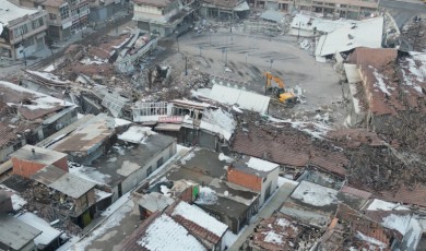 Malatya'da hasar tespit çalışmaları: Yıkık, acil yıkılacak ve ağır hasarlı bina sayısı kaç oldu?