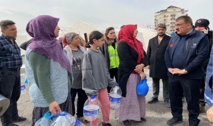 Malatyalı depremzede, temiz su bekliyor!..