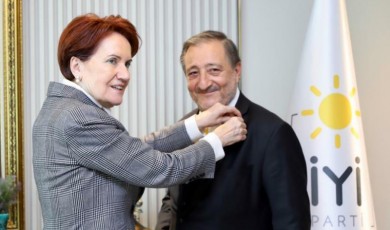 Tanrıverdi’nin paylaşımı sosyal medyada olay oldu!