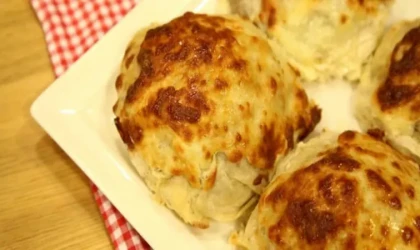 En lezzetli et yemekleri arasında gösteriliyor! Hazırlaması sadece 25 dakika! Nefis tavuklu sultan kebabı tarifi