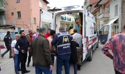 Malatya'da akrabalar arasında silahlı bıçaklı kavga: 2 yaralı