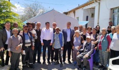 İYİ Partili Göçmez sahada | Sandık başında elimizi vicdanımızı götürerek oylarımızı kullanalım