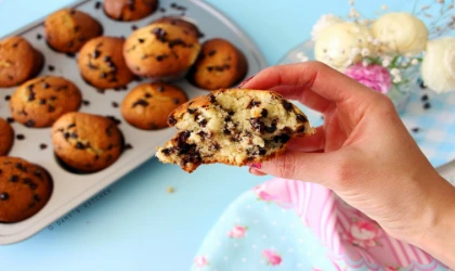 Keki birde bu şekilde deneyin! Komşularınızı kıskandıracak cupkek tarifi. Damla çikolatalı muffin kek tarifi!  