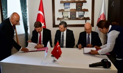 Teze Cami için protokol imzalandı