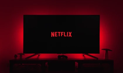 ABD’de Netflix üyeliği rekor kırdı! Netflix şifre paylaşım kısıtlaması talebi patlattı!