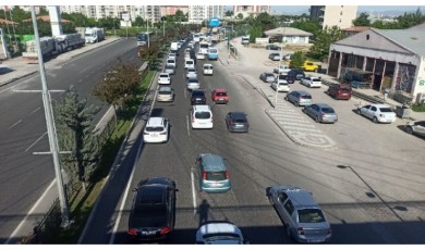 Beylerderesi Köprüsünde trafik altüst oldu! Sebebi ise...