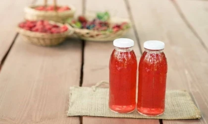 Çilek Yapraklarını Çöpe Atmayın! Çöpe Gitmesin, Lezzet Olsun