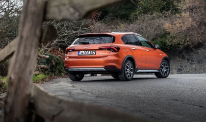 Fiat’ın en sevilen SUV modeli yeni listesi ile sürpriz yaptı! Fiyatlar sabit bırakıldı! Fiat Egea Cross 640 bin TL’den başlayan…