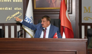 Gürkan: Güçlendirme kriterlerine uymayan binalara ruhsat verilmeyecek!