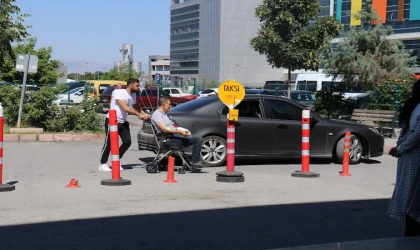 Malatya’daki acil servisler, acemi kasaplarla doldu!..