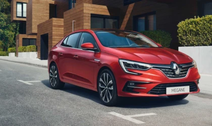 Renault'un en ucuz Sedan modeli ile Haziran ayına damga vurdu! Renault Megane 900 bin TL’den başlayan fiyat listesiyle satışta!