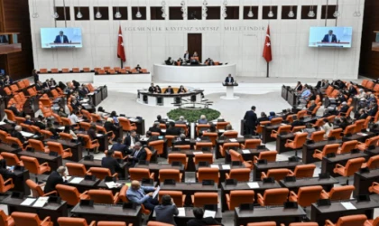 1,1 trilyon liralık ek bütçe kabul edildi