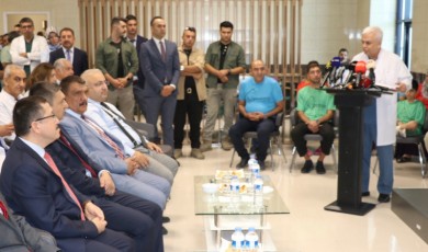 4’lü çapraz karaciğer nakli tıp tarihine ilk olarak geçti!