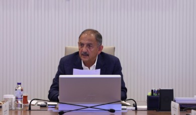 Bakan Özhaseki: 37 bin 129 köy evimizin yapımına başladık